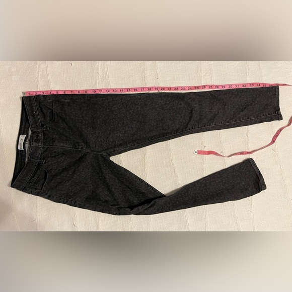 Abercrombie Black & Grey Cheetah Print High Rise Super Skinny Ankle Jeans size 4 - Picture 6 of 6